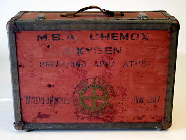 Chemox Breathing Apparatus Case (image for) Chemox Breathing Apparatus Case